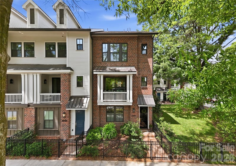 3060 Selwyn, Charlotte, NC - 4 beds, 4 baths, 2,402 sqft - $1,198,000