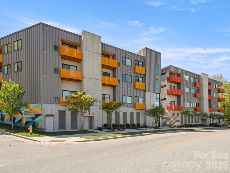 68 Craven Street Apt 213, Asheville, NC - 1 bed, 1 bath, 855 sqft - $460,000