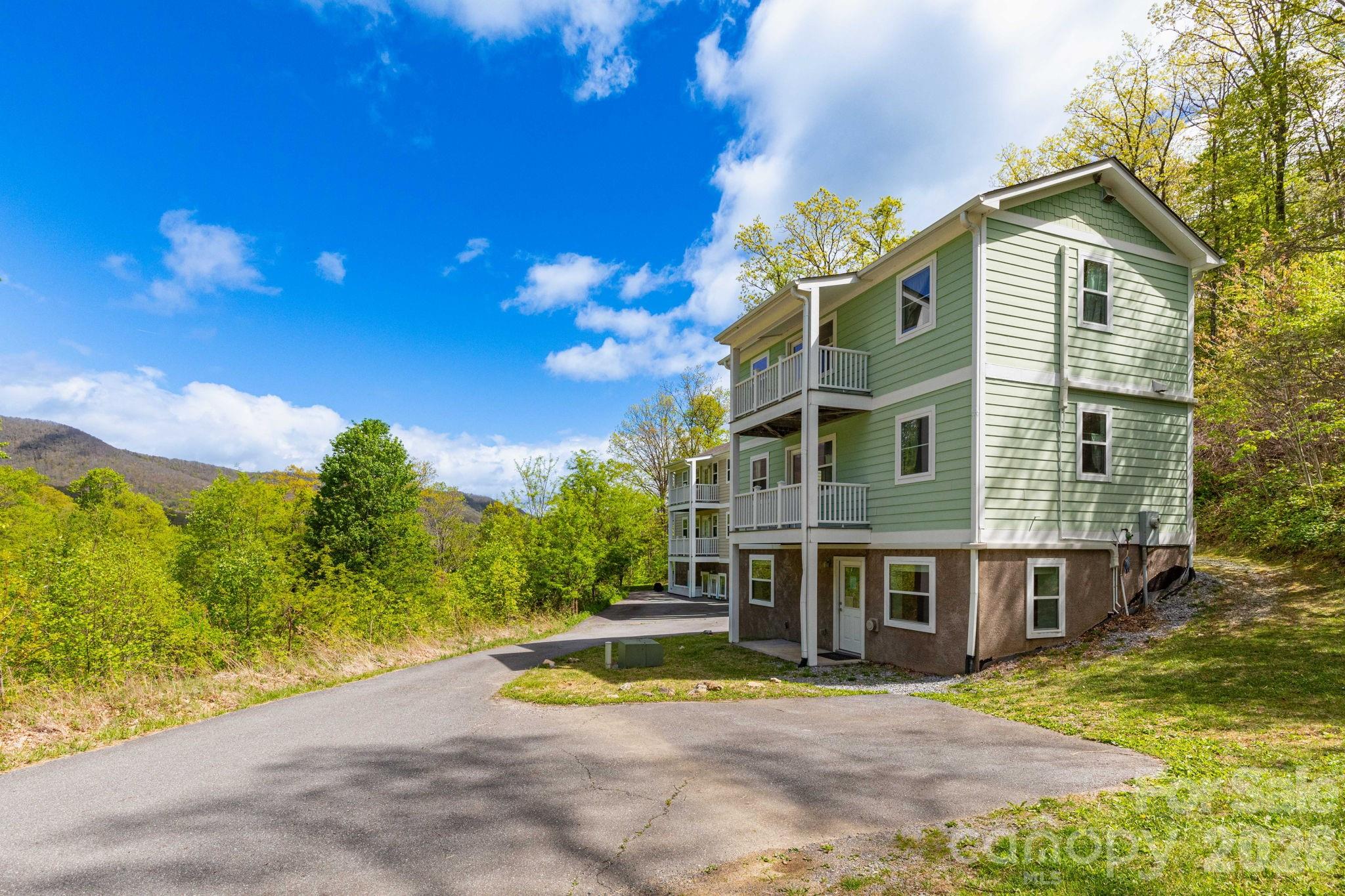 12 Lila Lane, Clyde, NC. property listing photo