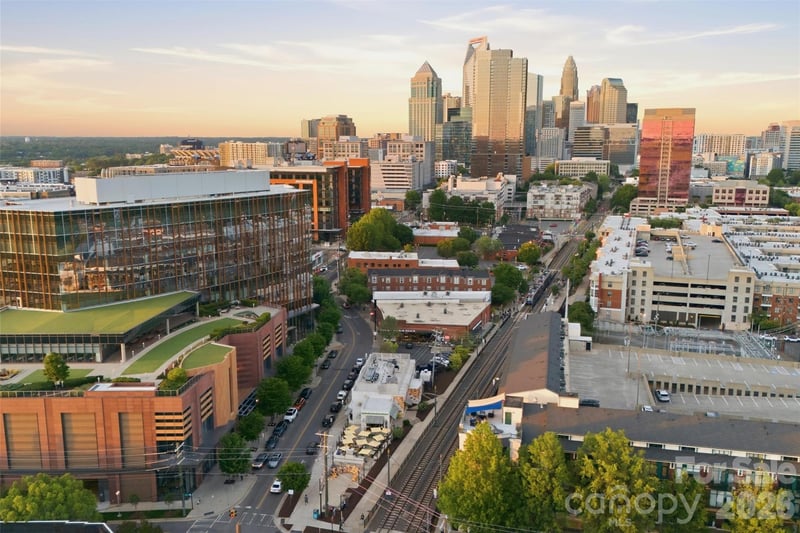 115 Park 109, Charlotte, NC - 1 bed, 1 bath, 857 sqft - $364,900