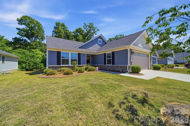 4507 Hunton Dale, Concord, NC - 2 beds, 2 baths, 1,528 sqft - $369,900