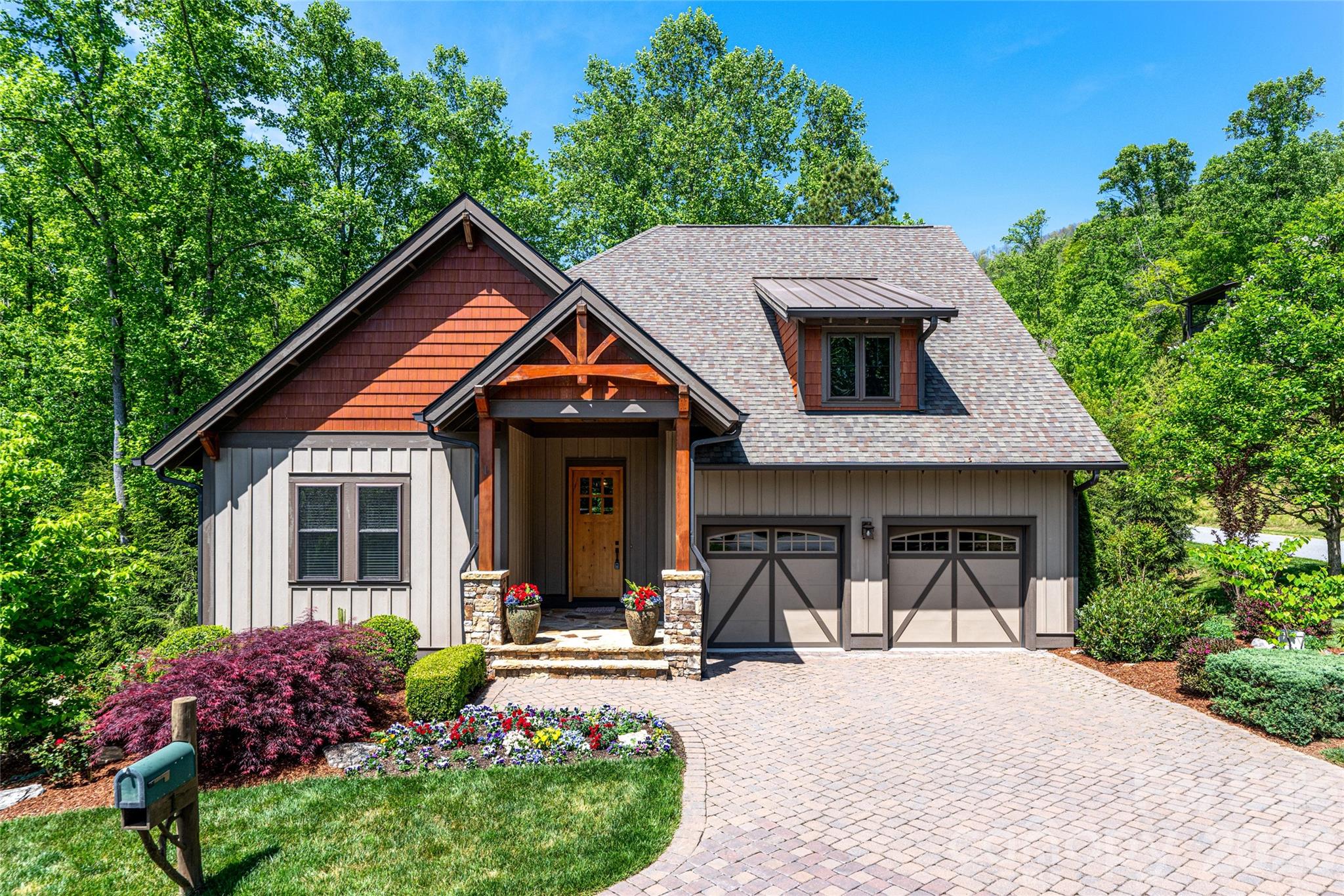 1 Stills Creek Loop, Fairview, NC. property listing photo
