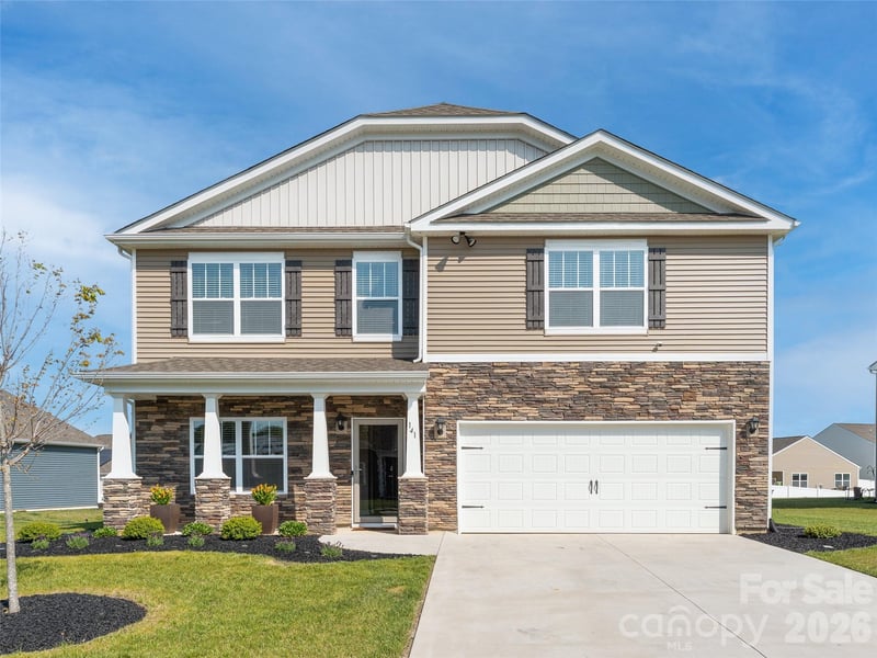 141 Wheatfield Road, Fletcher, NC - 4 beds, 2.5 baths, 2,905 sqft - $499,900