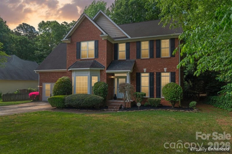 2040 Swaim, Matthews, NC - 5 beds, 3 baths, 2,517 sqft - $547,500
