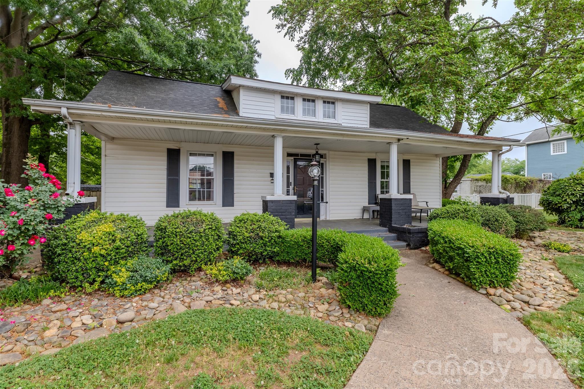 505 W Mountain Street, Kings Mountain, NC. property listing photo