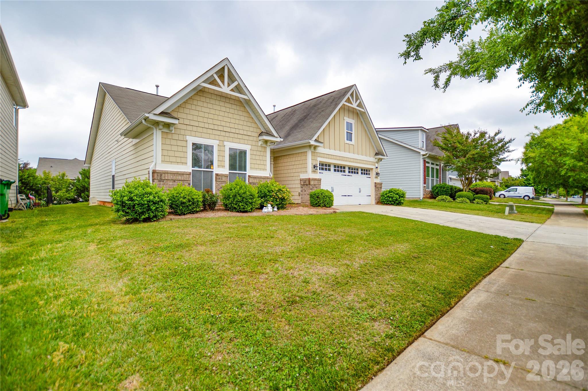 6720 Eastfield Park, Charlotte, NC — property listing photo 1