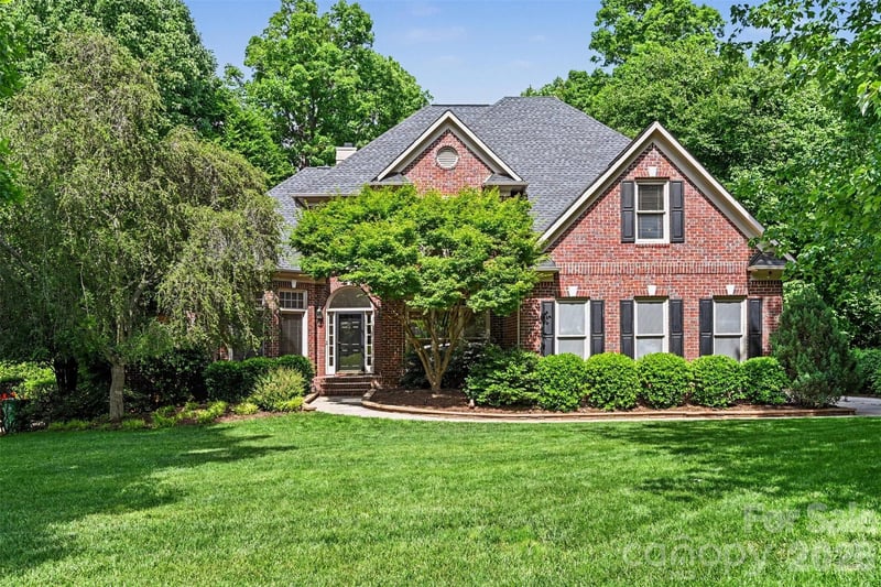 10808 Lederer Avenue, Charlotte, NC - 5 beds, 4.5 baths, 4,869 sqft - $1,575,000