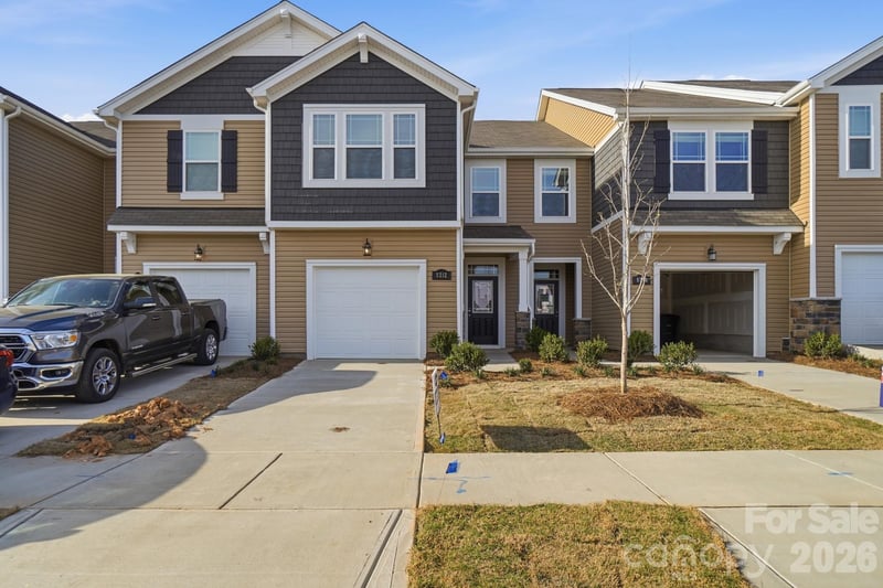 7013 Cerris Drive, Charlotte, NC - 3 beds, 2.5 baths, 1,769 sqft - $379,990