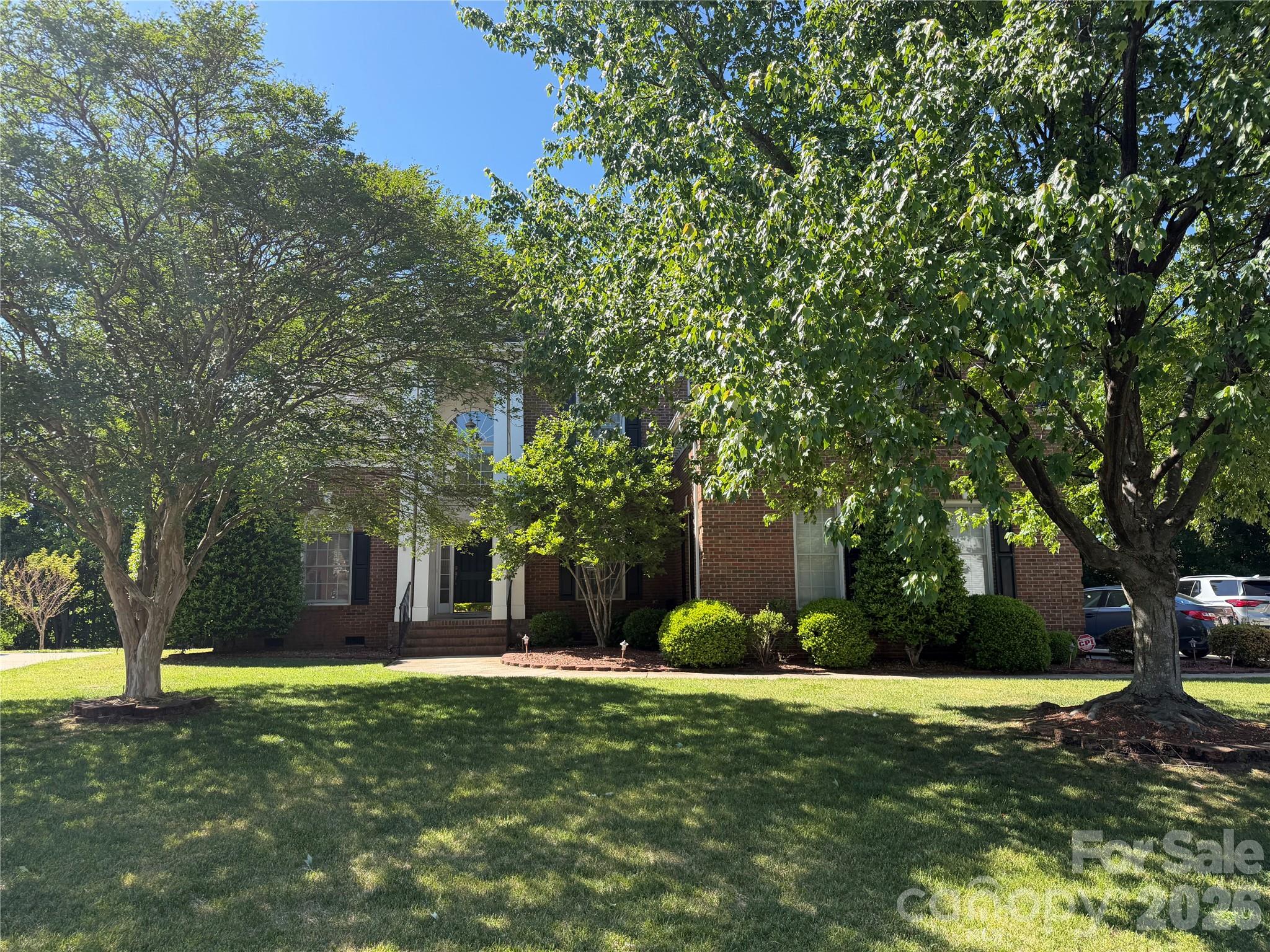 11025 Fountaingrove, Charlotte, NC — property listing photo 1