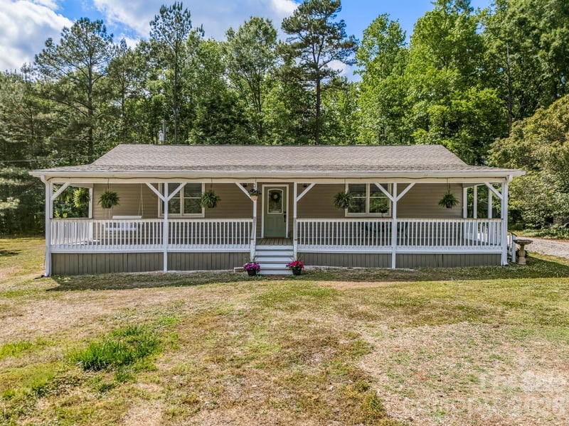 10718 Lancaster, Waxhaw, NC - 2 beds, 2 baths, 1,208 sqft - $369,000