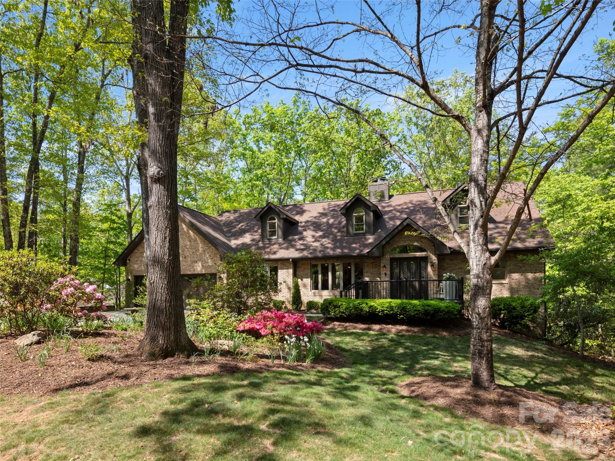 152 Eastmoor Drive, Asheville, NC. property listing photo