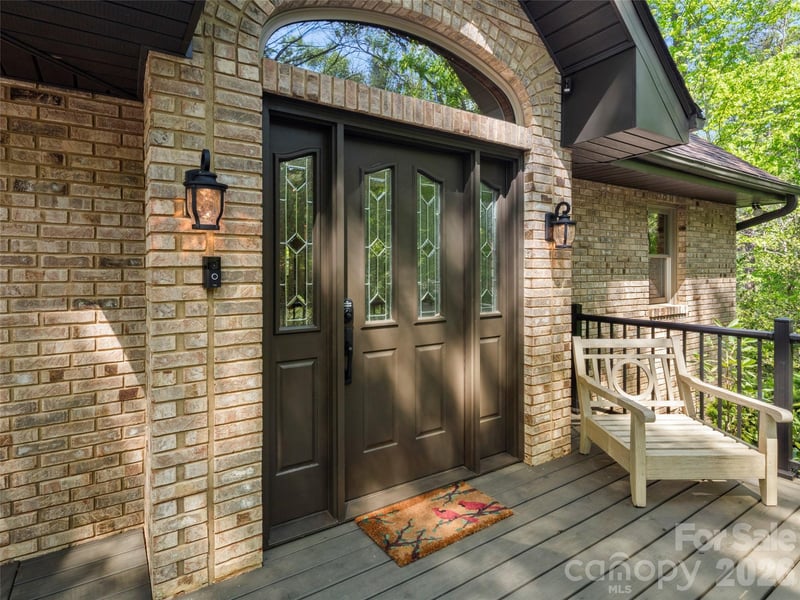 152 Eastmoor Drive, Asheville, NC - 4 beds, 4.5 baths, 4,408 sqft - $1,395,000