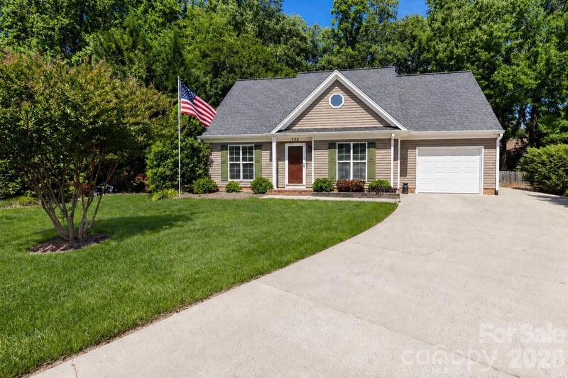 126 Tara Lynn, Mooresville, NC - 4 beds, 3 baths, 1,816 sqft - $394,500