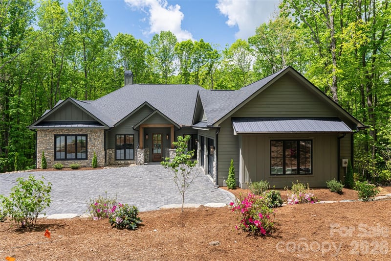 99 Little Cherokee Ridge, Hendersonville, NC - 4 beds, 5 baths, 4,803 sqft - $2,450,000
