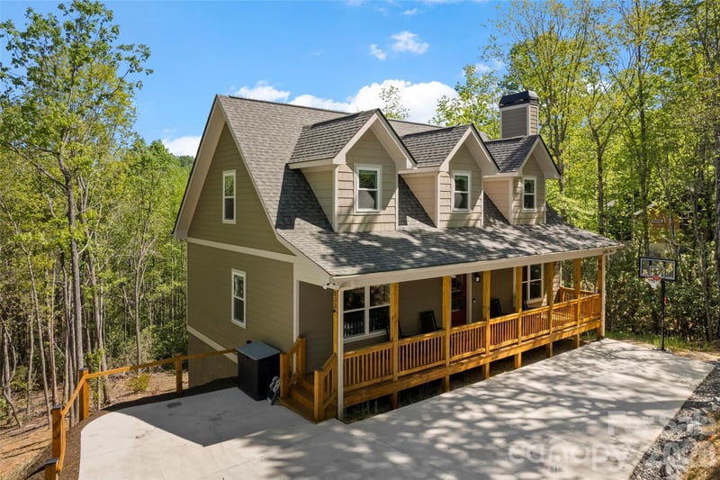 233 Arcadia Falls, Black Mountain, NC - 5 beds, 4 baths, 3,057 sqft - $899,900