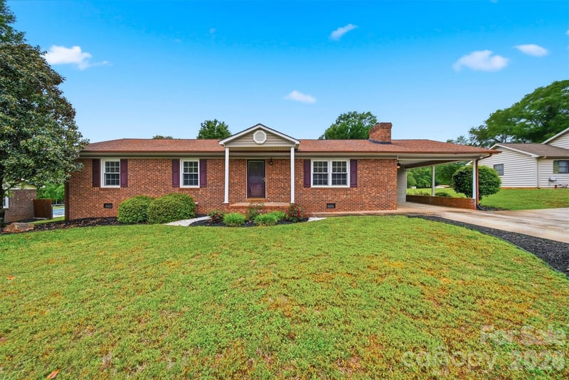 190 Dixie Trail Drive, Forest City, NC - 3 beds, 2 baths, 1,585 sqft - $283,000