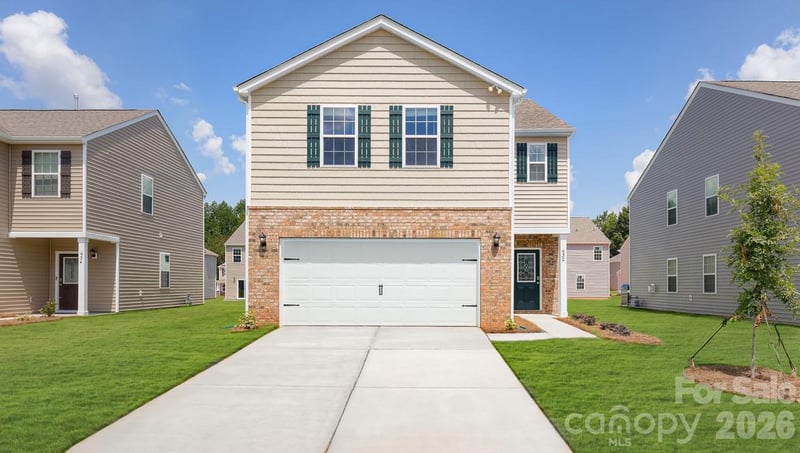 39 Katherine Emilie, Hendersonville, NC - 4 beds, 3 baths, 2,174 sqft - $385,990