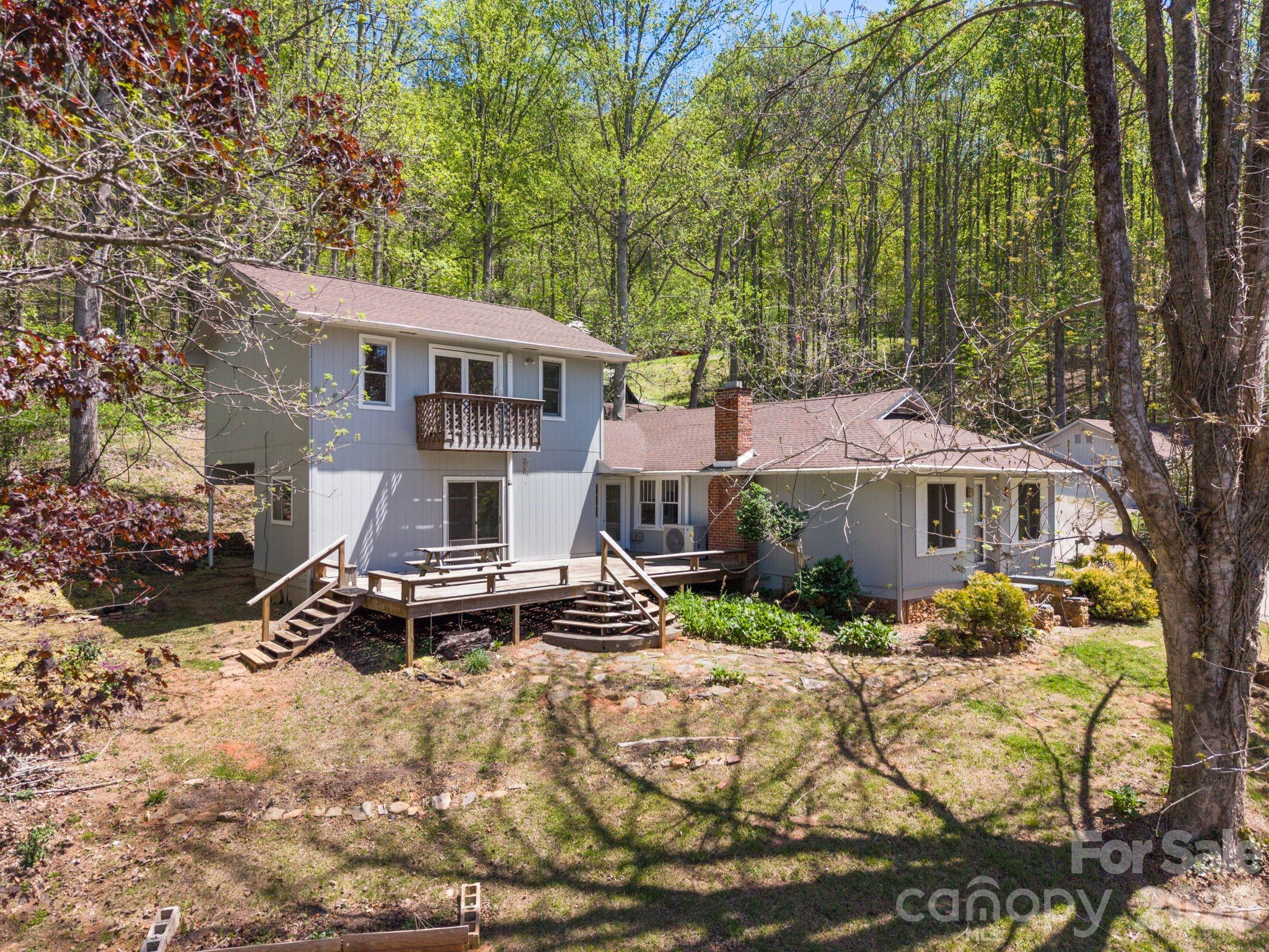 290 Hookers Gap Road, Candler, NC. property listing photo