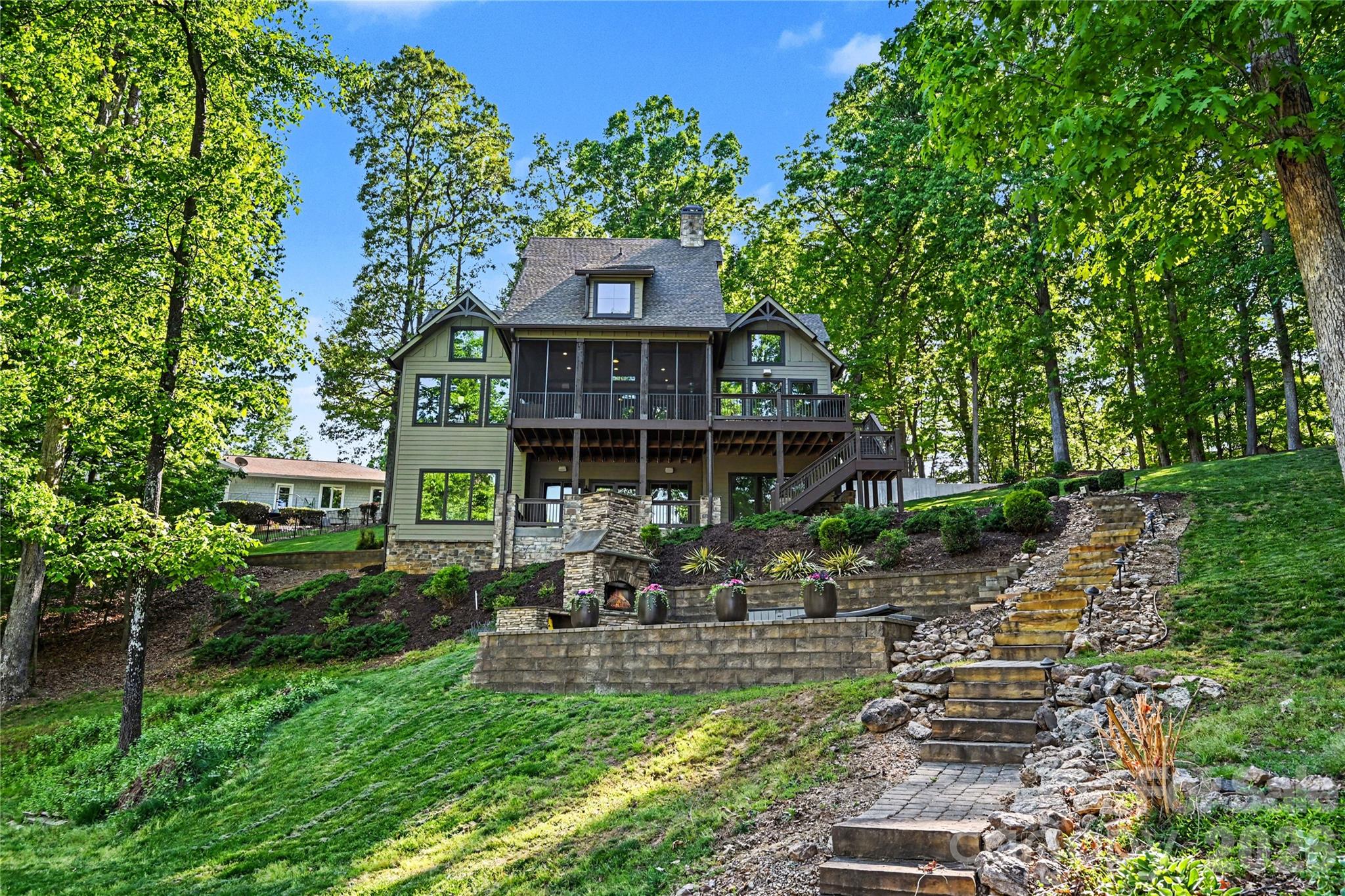 142 Lakeview Shores Loop, Mooresville, NC. property listing photo