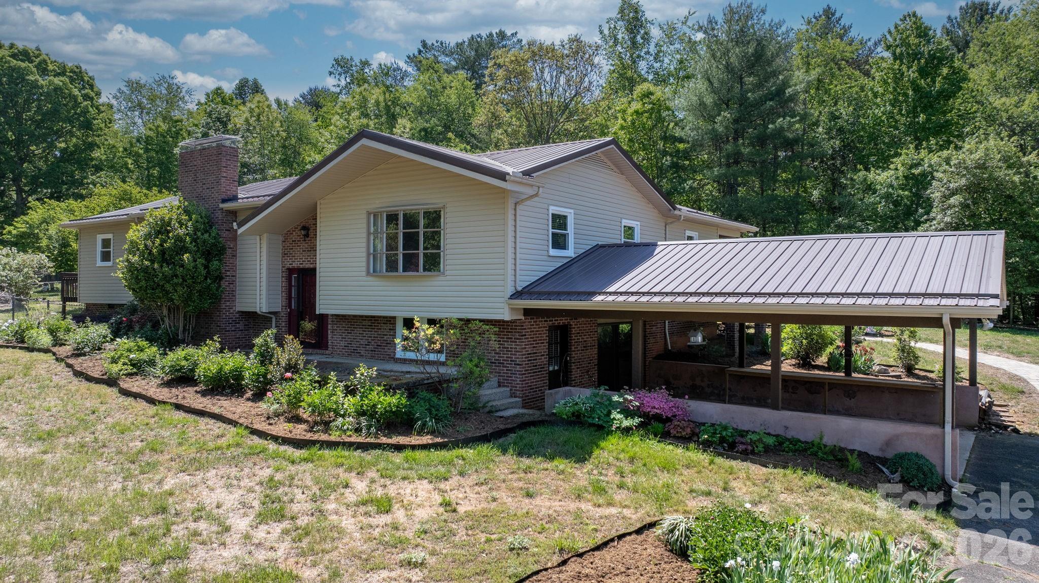 2113 White Pine Drive, Granite Falls, NC. property listing photo