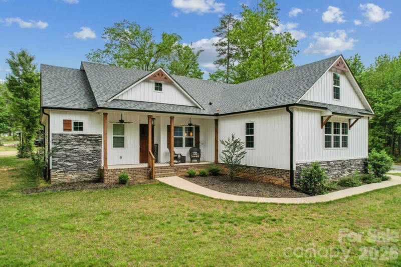 1290 Dial, Kannapolis, NC - 3 beds, 2 baths, 1,597 sqft - $449,900