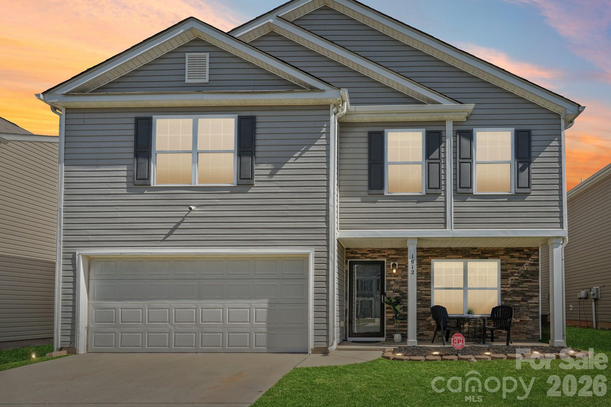 1912 Eastway Drive, Dallas, NC — property listing photo