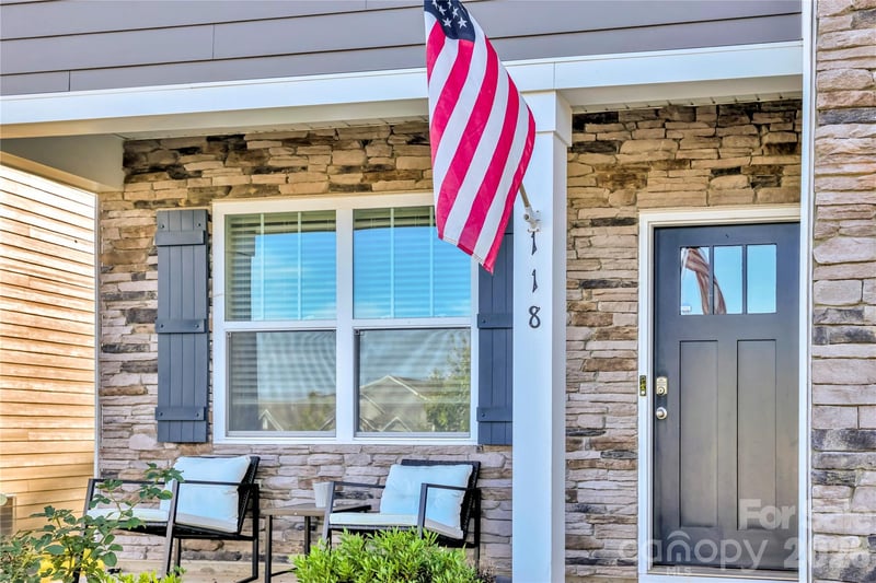 118 N Hill Lane, Troutman, NC - 3 beds, 2.5 baths, 2,225 sqft - $350,000