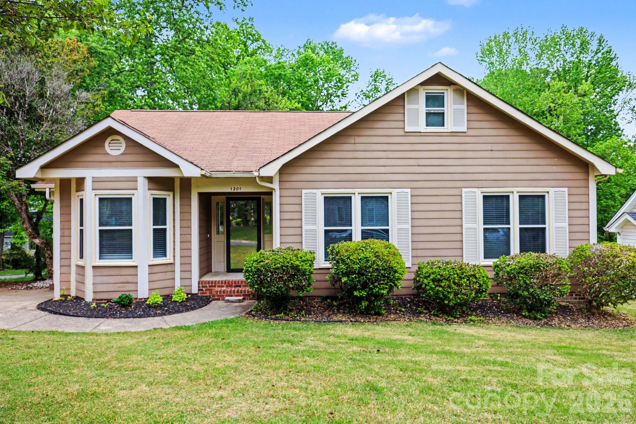 1201 Ashford Street, Charlotte, NC. property listing photo