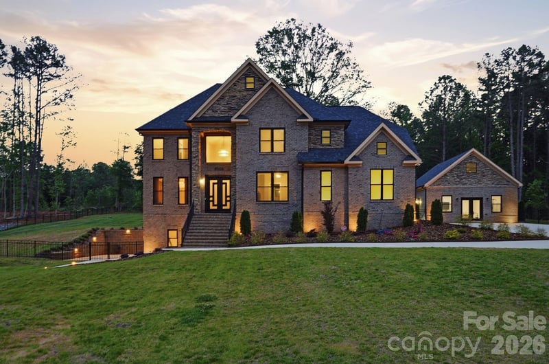 8508 Max Meadows Drive, Charlotte, NC - 5 beds, 4.5 baths, 4,316 sqft - $1,485,000