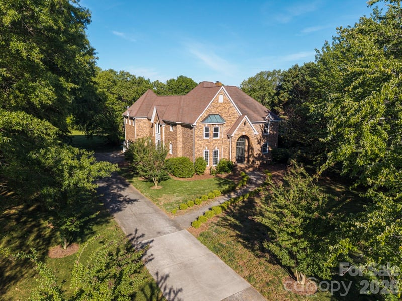 431 Walden Trail, Waxhaw, NC - 5 beds, 4.5 baths, 4,373 sqft - $1,300,000