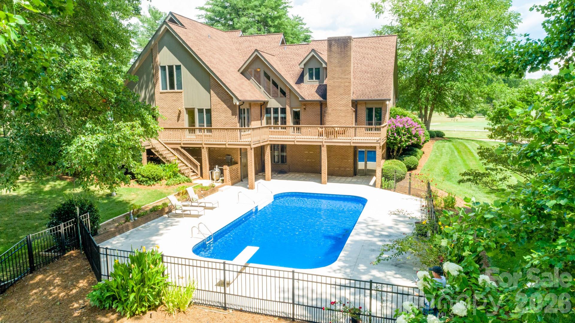 536 Innisbrook Drive, Statesville, NC. property listing photo