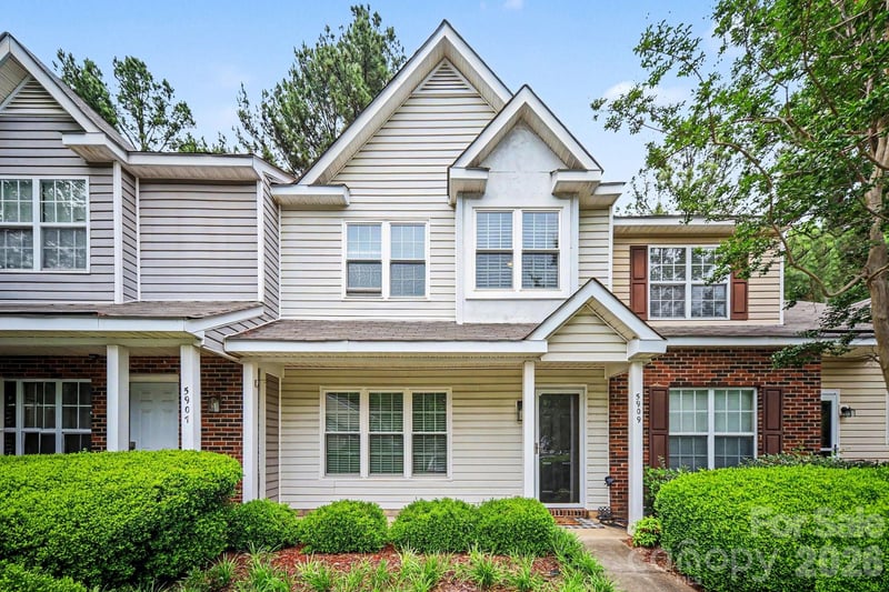 5909 Cougar Lane, Charlotte, NC - 3 beds, 2.5 baths, 1,339 sqft - $285,000