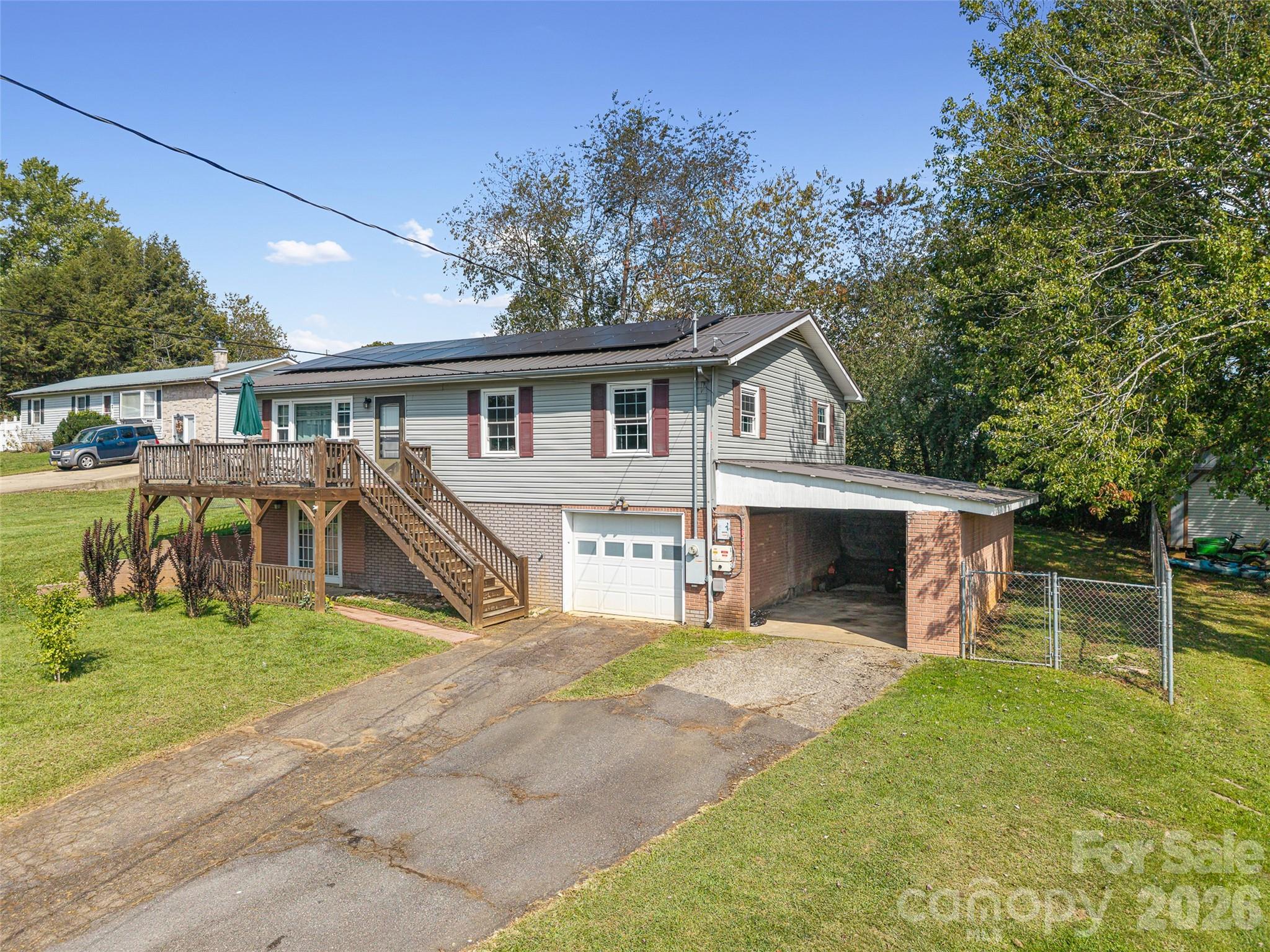 84 Candlelight Circle, Clyde, NC. property listing photo