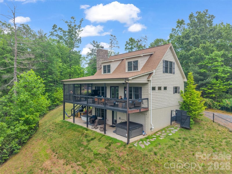 139 Picnic Point Road, Lake Lure, NC - 3 beds, 2.5 baths, 1,687 sqft - $1,595,000