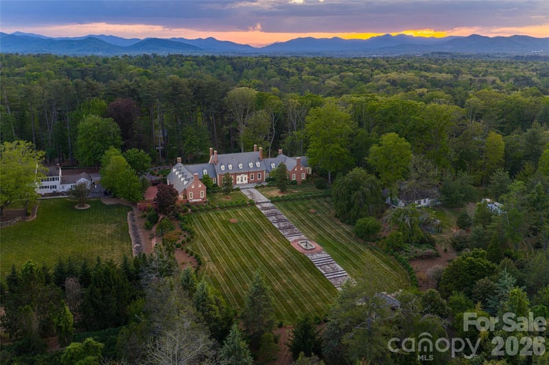 324 Vanderbilt Road, Asheville, NC - 9 beds, 6 baths, 8,688 sqft - $9,750,000