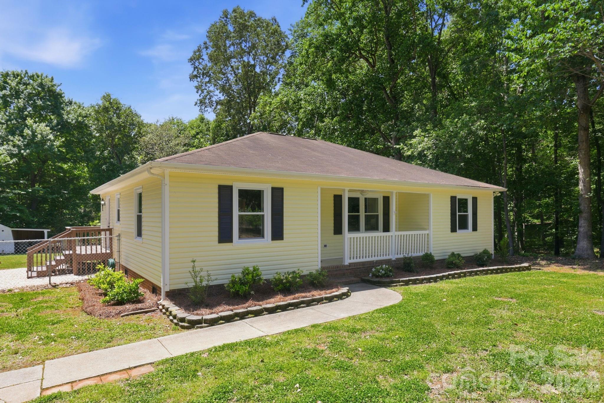 2313 Raccoon, Monroe, NC — property listing photo 1