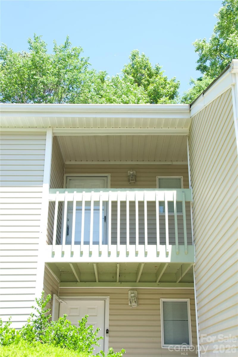 1610 Eagles Place J-204, Rock Hill, SC - 2 beds, 2 baths, 835 sqft - $139,900