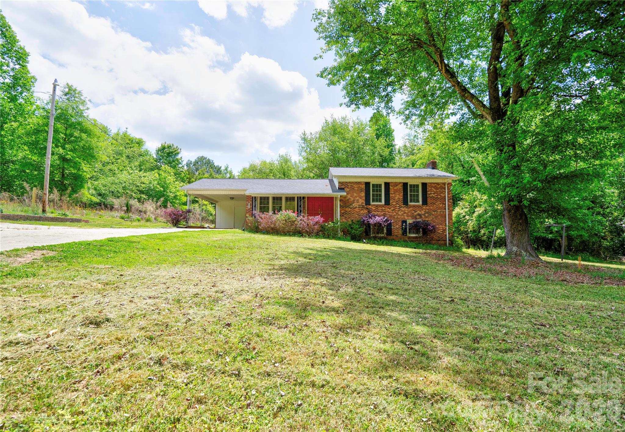 111 Harbor Point Drive, Cherryville, NC. property listing photo