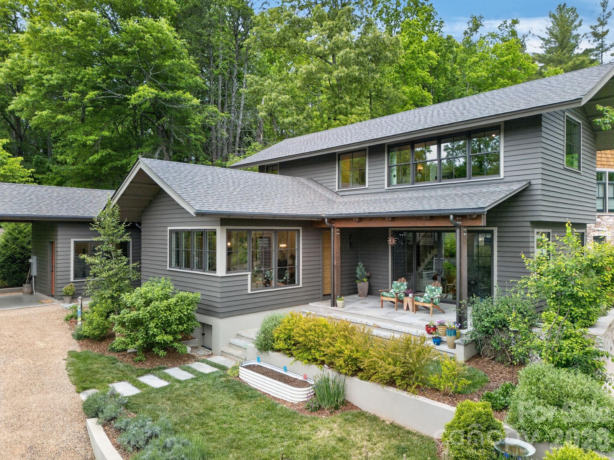 18 Wordsworth Road, Black Mountain, NC. property listing photo