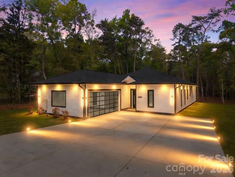 12930 Hamilton Road, Charlotte, NC - 3 beds, 3.5 baths, 2,373 sqft - $749,500