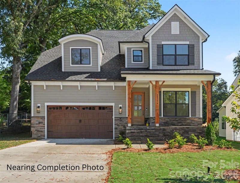 20396 Queens Street, Cornelius, NC - 4 beds, 3.5 baths, 3,102 sqft - $1,175,000