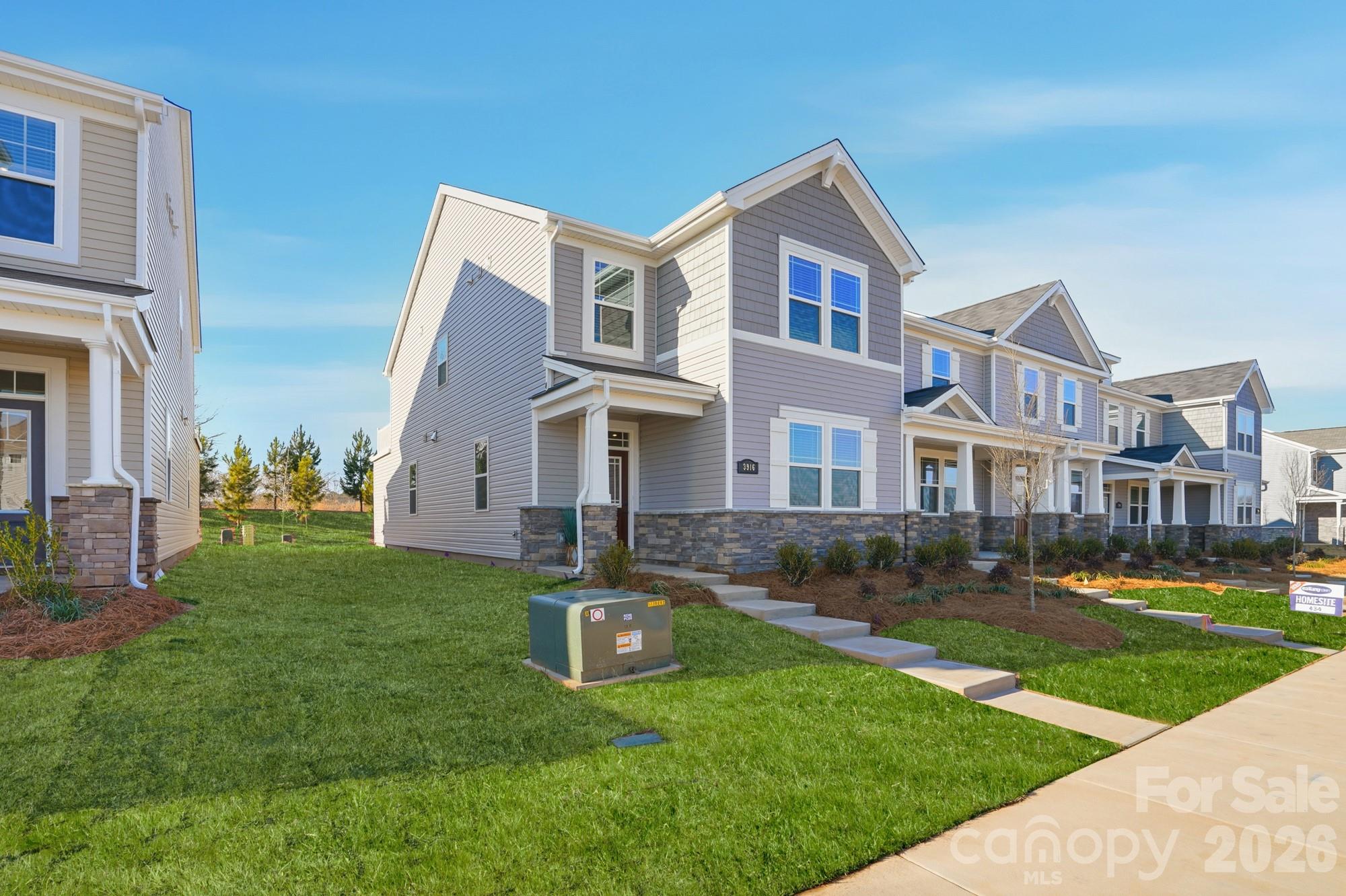 3800 Cheyney Park, Charlotte, NC — property listing photo 1