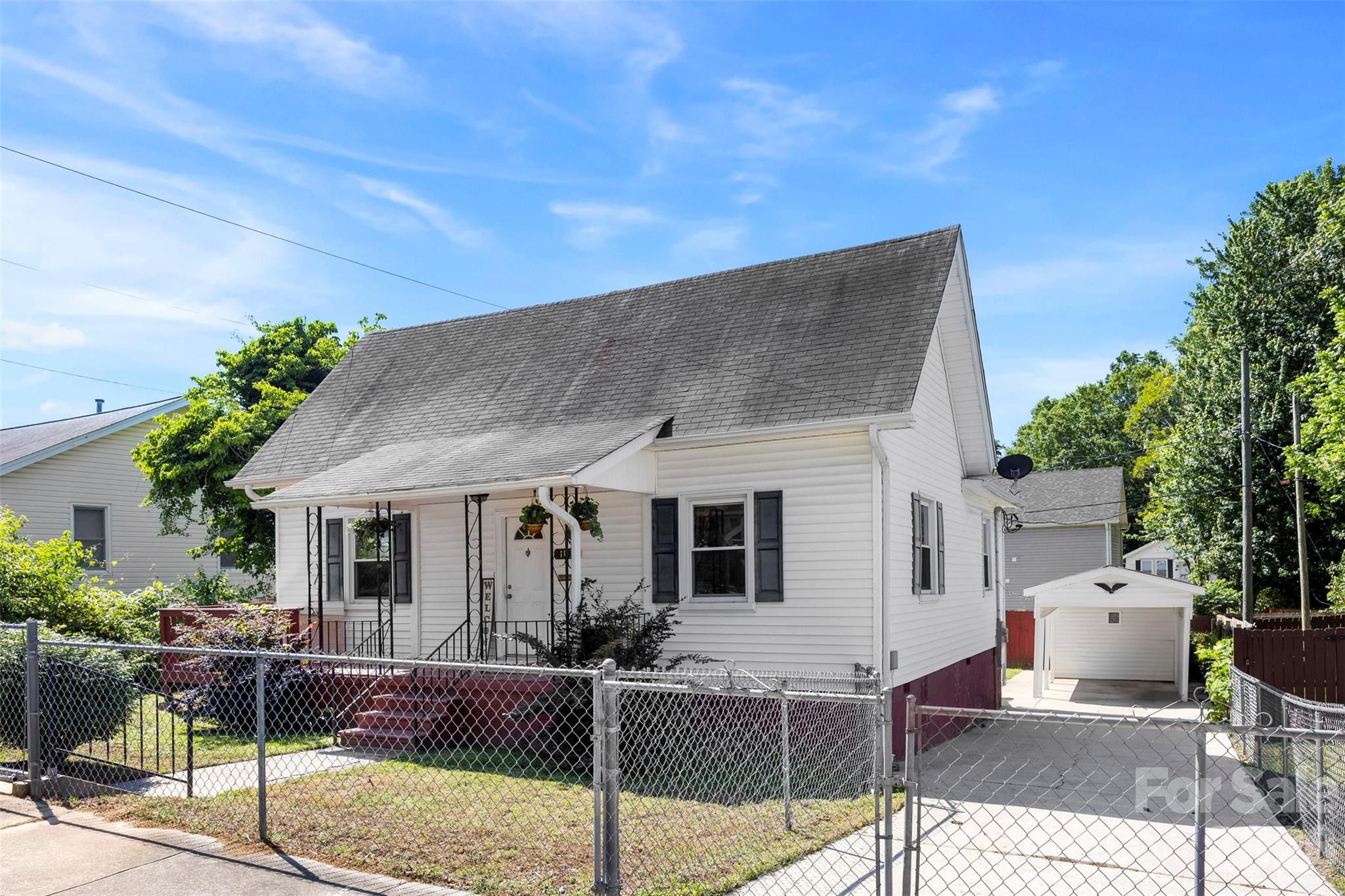 1113 W 4th Avenue, Gastonia, NC. property listing photo