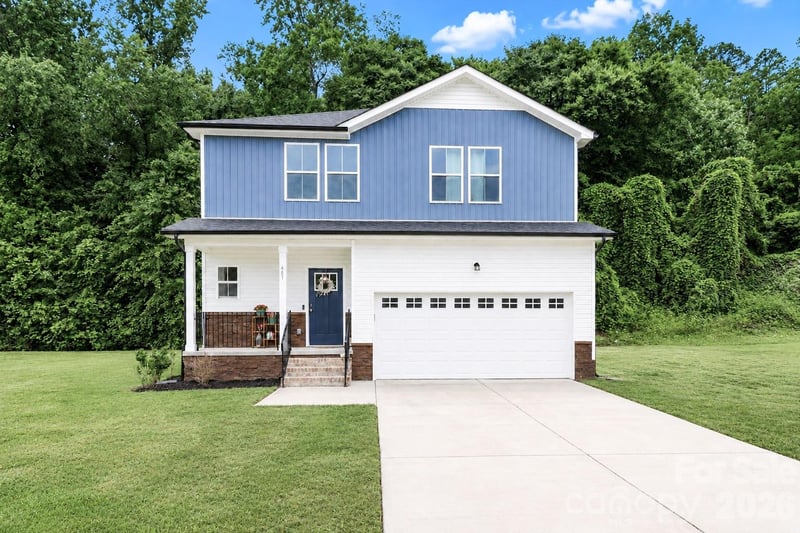 487 Kacys Way Place SE, Concord, NC - 4 beds, 2.5 baths, 2,046 sqft - $389,900
