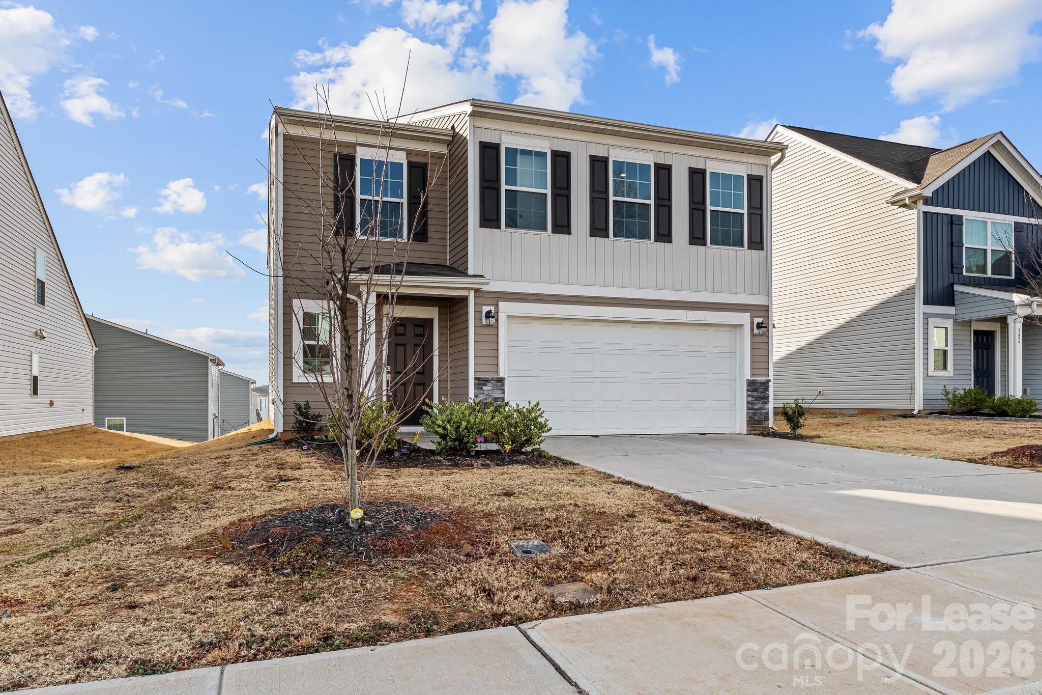 386 Hollingswood Drive, Statesville, NC. property listing photo