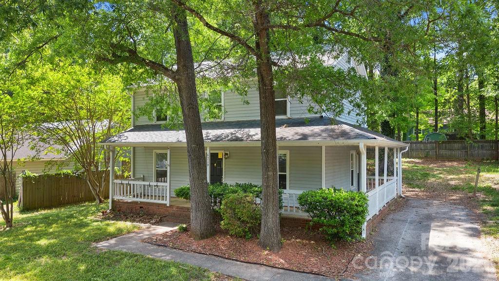 6719 Raeburn Lane, Charlotte, NC. property listing photo