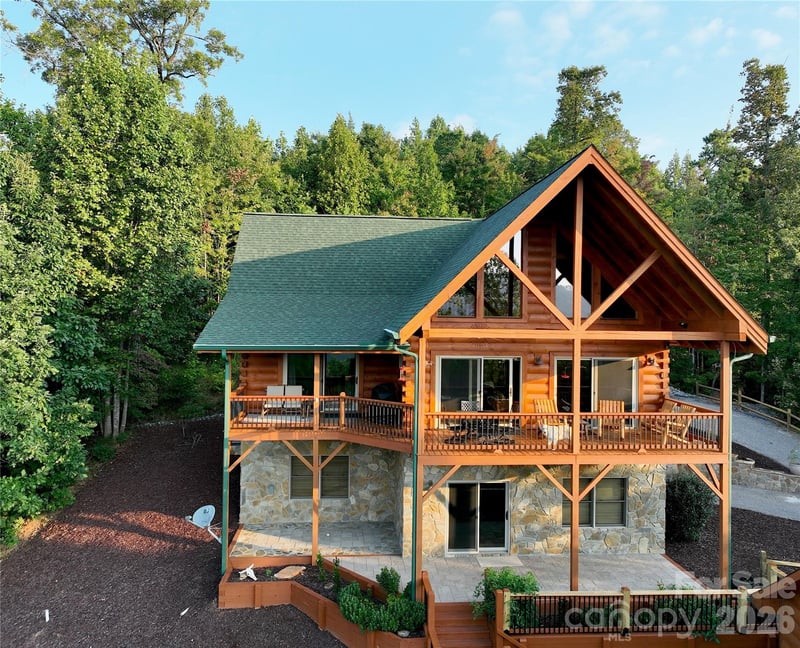 53 Osprey Lane, Nebo, NC - 3 beds, 3.5 baths, 2,931 sqft - $729,000