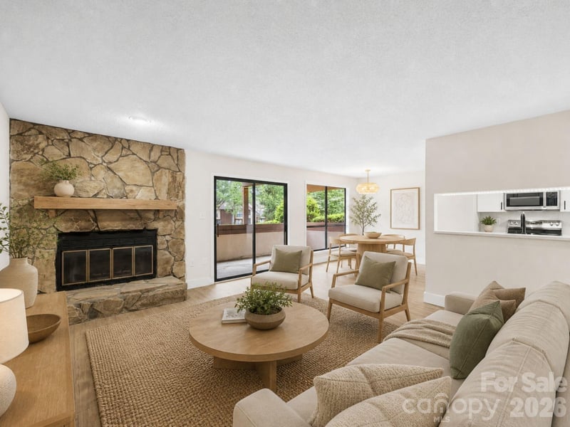 7204 Winery Lane, Charlotte, NC - 2 beds, 2 baths, 1,131 sqft - $194,000