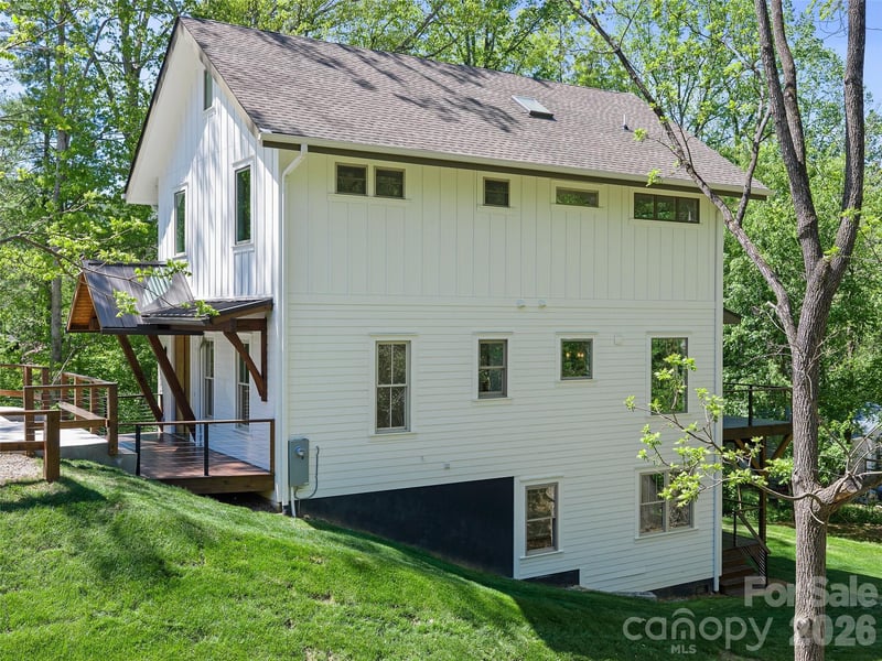 92 Cedar Street, Asheville, NC - 4 beds, 3.5 baths, 3,003 sqft - $849,000