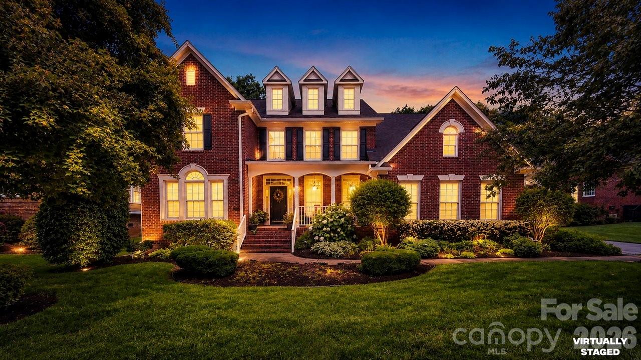 8716 Devonshire, Huntersville, NC — property listing photo 1